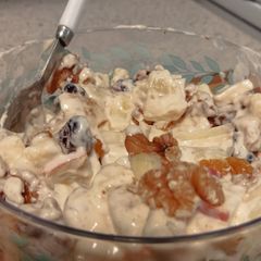 A picture of Creamy fruit salad.