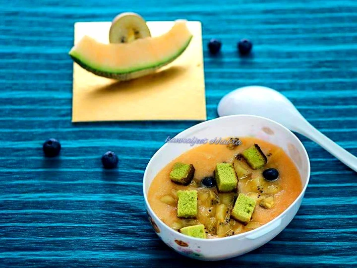 Easy Way Prepare Recipe Muskmelon soup topped with green tea cake croutons that is So Delicious, Really Delicious}