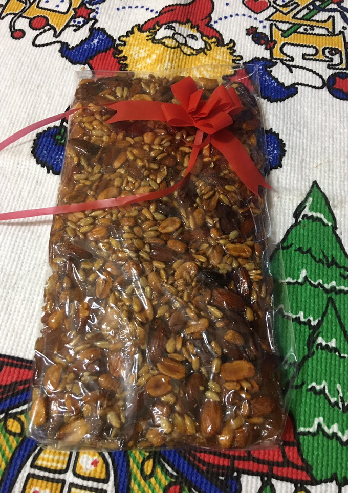 Una foto de Turrón p regalar