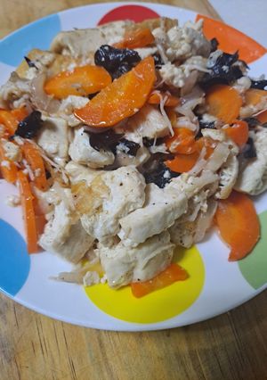 Hình của món Đậu hũ xào chay.