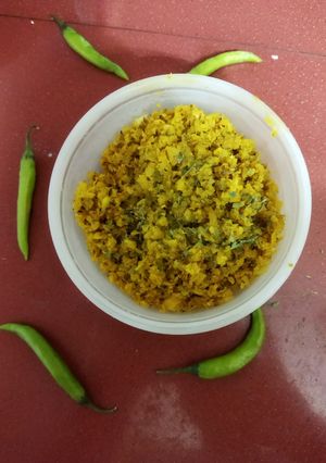 A picture of Keema gobhi.