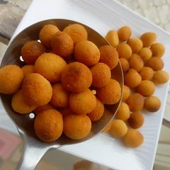 A picture of Milk Balls.