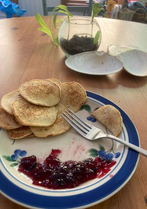 A picture of Low calorie pancakes.