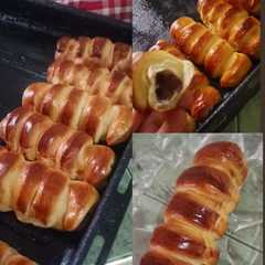 بريوش قطني محشي شوكولا😋🥐🍫-レシピのメイン写真