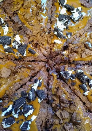 Una foto de Pizza de brownie