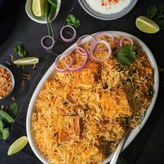 A picture of Paneer Makhani Dum Biryani.