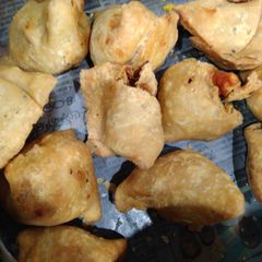 A picture of Samose.