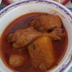 Chicken curry A picture of Chicken curry.