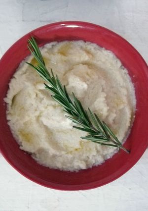 Una foto de Puré de coliflor🍛