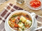 Gambar sop daging sapi bening