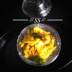 A picture of Potato onion fry.