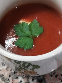 Una foto de Sopa de remolacha