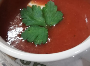 Una foto de Sopa de remolacha