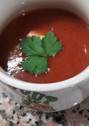 Una foto de Sopa de remolacha