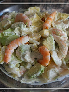 Una foto de Cóctel de Gambas o Ensalada Tropical
