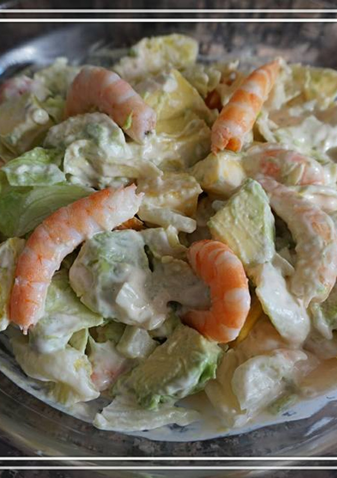 Una foto de Cóctel de Gambas o Ensalada Tropical