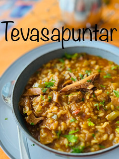 Una foto de Arroz meloso de níscalos y solomillo 🌾 🍄 🐷 🍂🍂