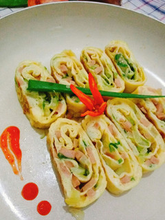 Foto resep Telur dadar gulung isi sosis (tamagoyaki)