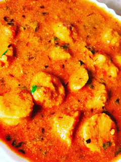 राजस्थानी गट्टे की सब्ज़ी (Rajasthani gatte ki sabzi recipe in hindi) रेसिपी मुख्य फोटो