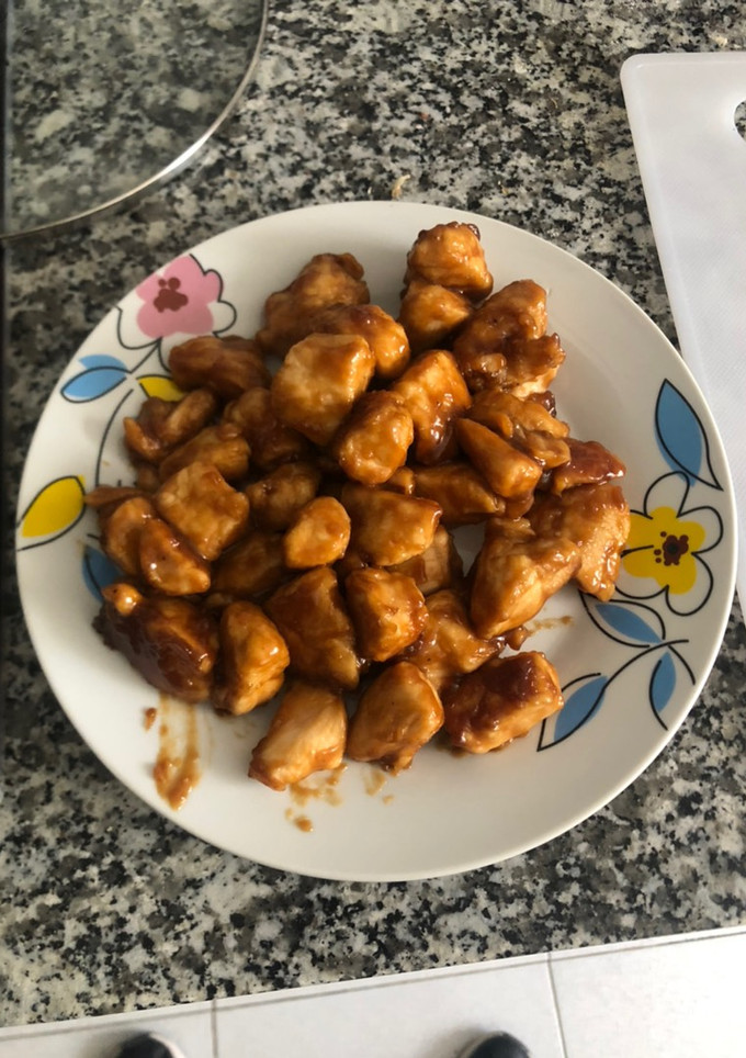 Una foto de Pollo teriyaki