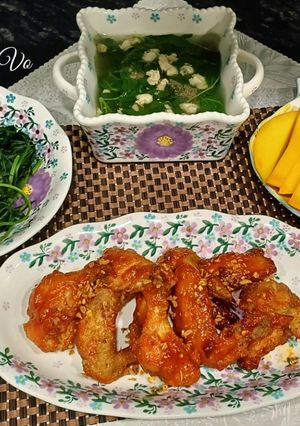 Hình của món Bữa cơm nhiều màu sắc.