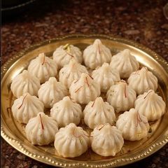 Ukadiche Modak A picture of Ukadiche Modak.