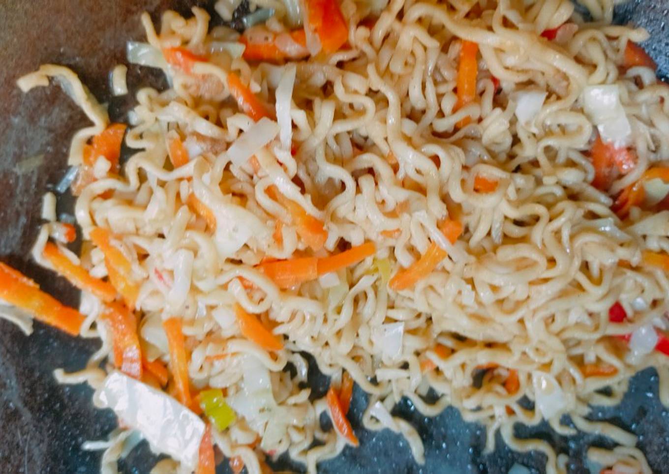 Oseng mie sayuran