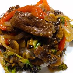 A picture of Beef stir fry.