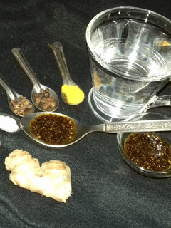 इम्युनिटी बूस्टर (Immunity Booster recipe in hindi) रेसिपी मुख्य फोटो