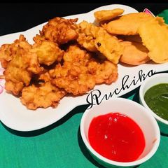 A picture of Fritters.
