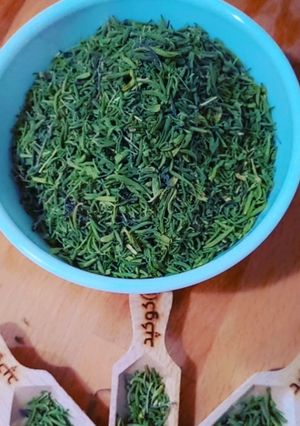 عکسی از دستور مرزه خشک