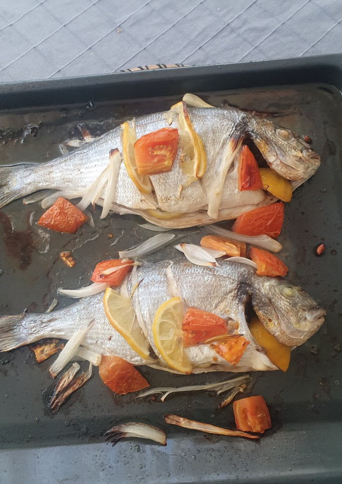 Una foto de Dorada al horno
