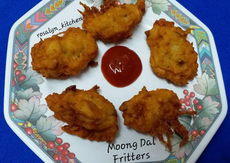 Moong Dal Fritters