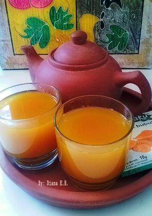 A picture of Simple Turmeric Tamarind with Turmeric Powder.