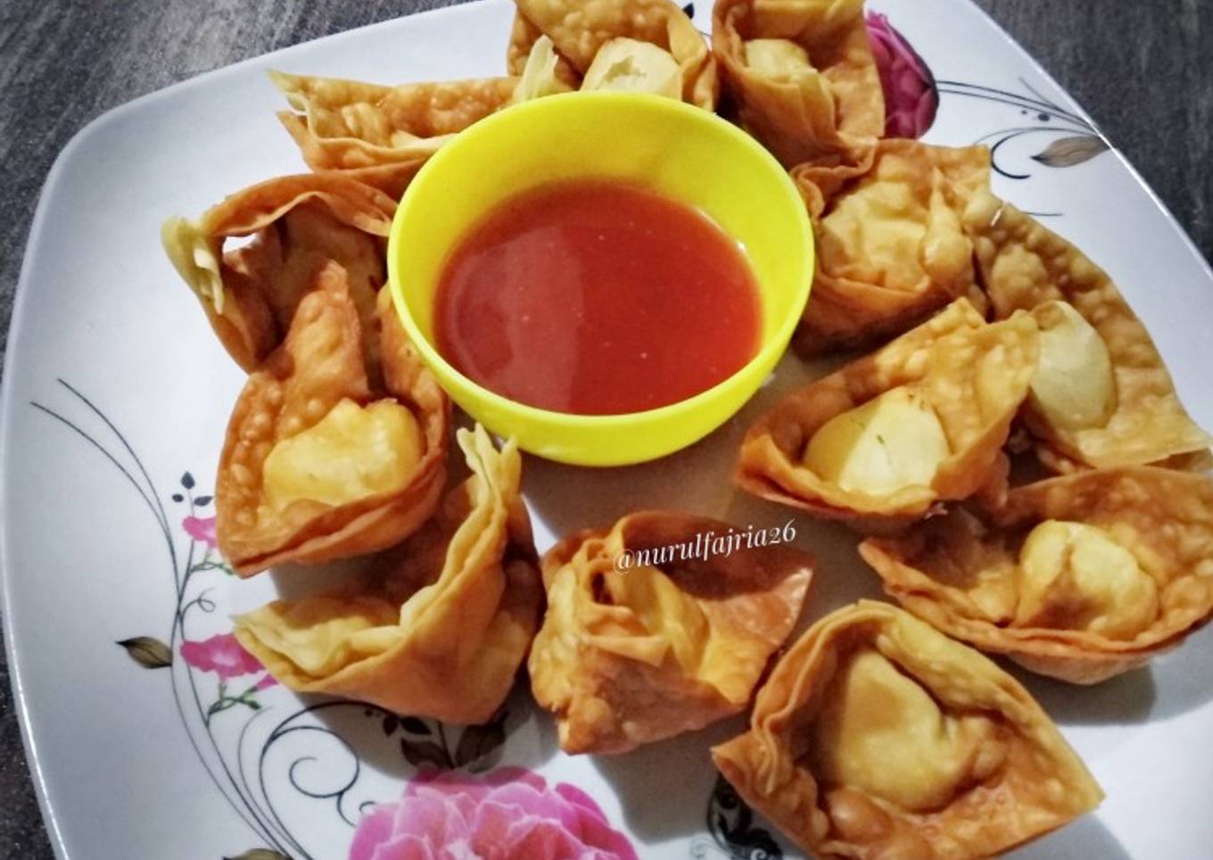 Pangsit Goreng