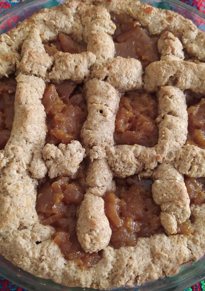Una foto de Pastafrola rústica integral de dulce de batata