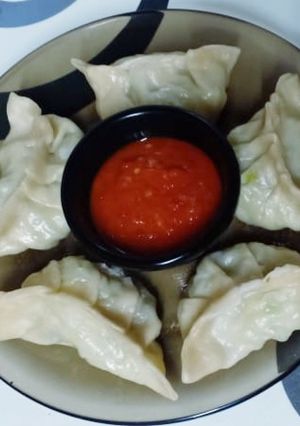 A picture of Veg momos😋.