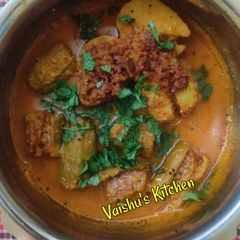 A picture of Stuffed Bittergourd (Bittermelon) and Potato sabji.