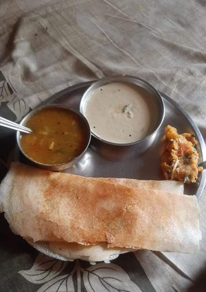 मसाला डोसा (masala dosa recipe in Hindi) रेसिपी मुख्य फोटो