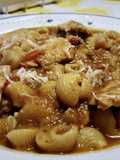 Guiso de codillos con magro de cerdo y pisto