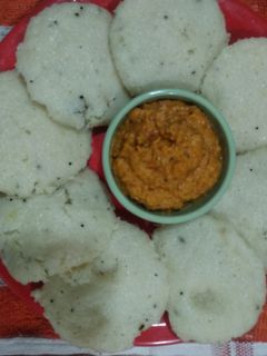 કાંજી પુરમ રવા ઈડલી (Rava idli recipe in Gujarati) રેસીપી મુખ્ય ફોટો