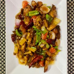 A picture of Pineapple Chicken.