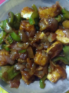 चिल्ली पनीर (Chilli Paneer recipe In Hindi) रेसिपी मुख्य फोटो
