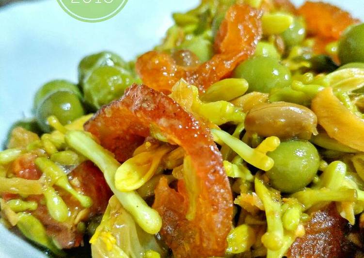 Tauco Bunga Kates Kikil