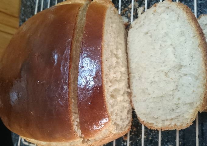 Steps to Prepare Super Quick Homemade Farmhouse White Bread - Easy Recipes for Kids