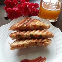 A picture of Veg sandwich.