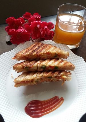 A picture of Veg sandwich.
