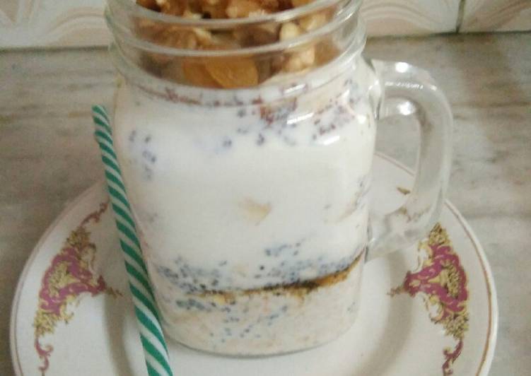 Oats banana in a jar