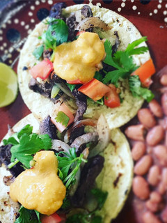 A picture of Liver and Onion Tacos.