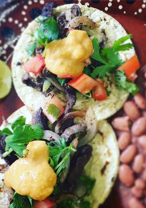 A picture of Liver and Onion Tacos.